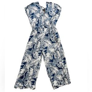 Women’s beautiful jumpsuit.